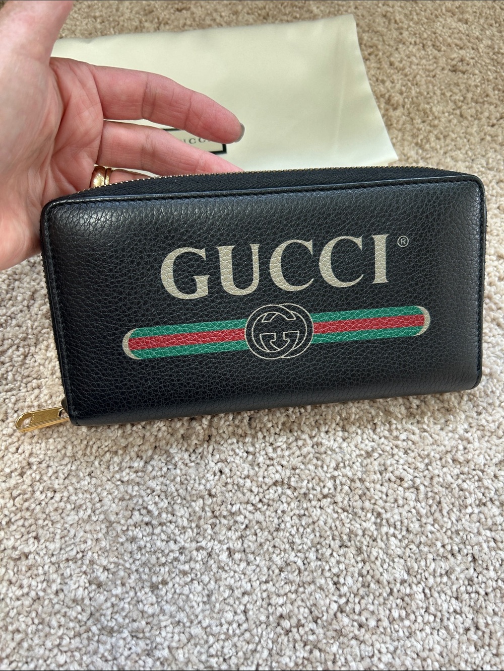 Gucci Black Leather Zip Wallet with Green-Red Stripe - Picture 4 of 16